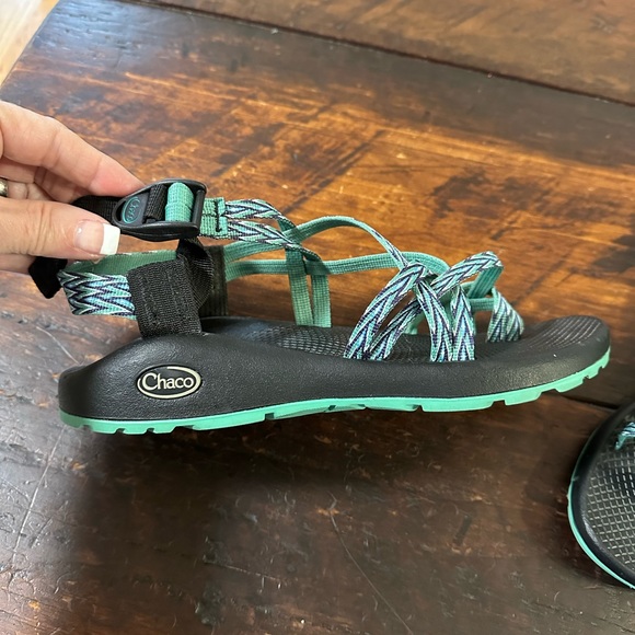 Chacos - Picture 3 of 4